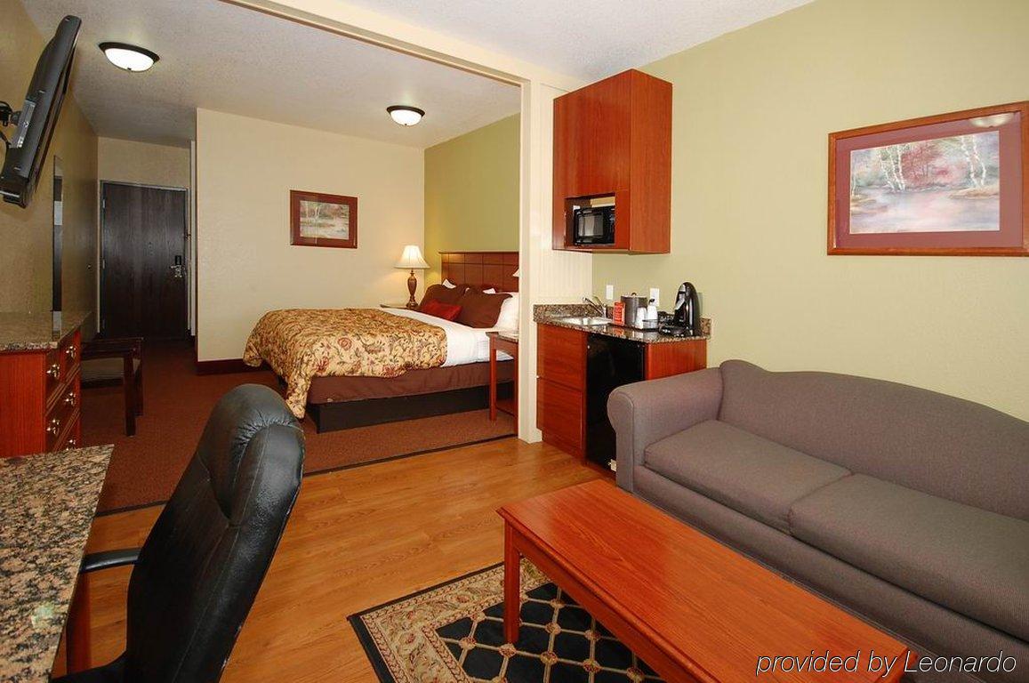 Best Western Plus Oklahoma City Yukon Ruang foto
