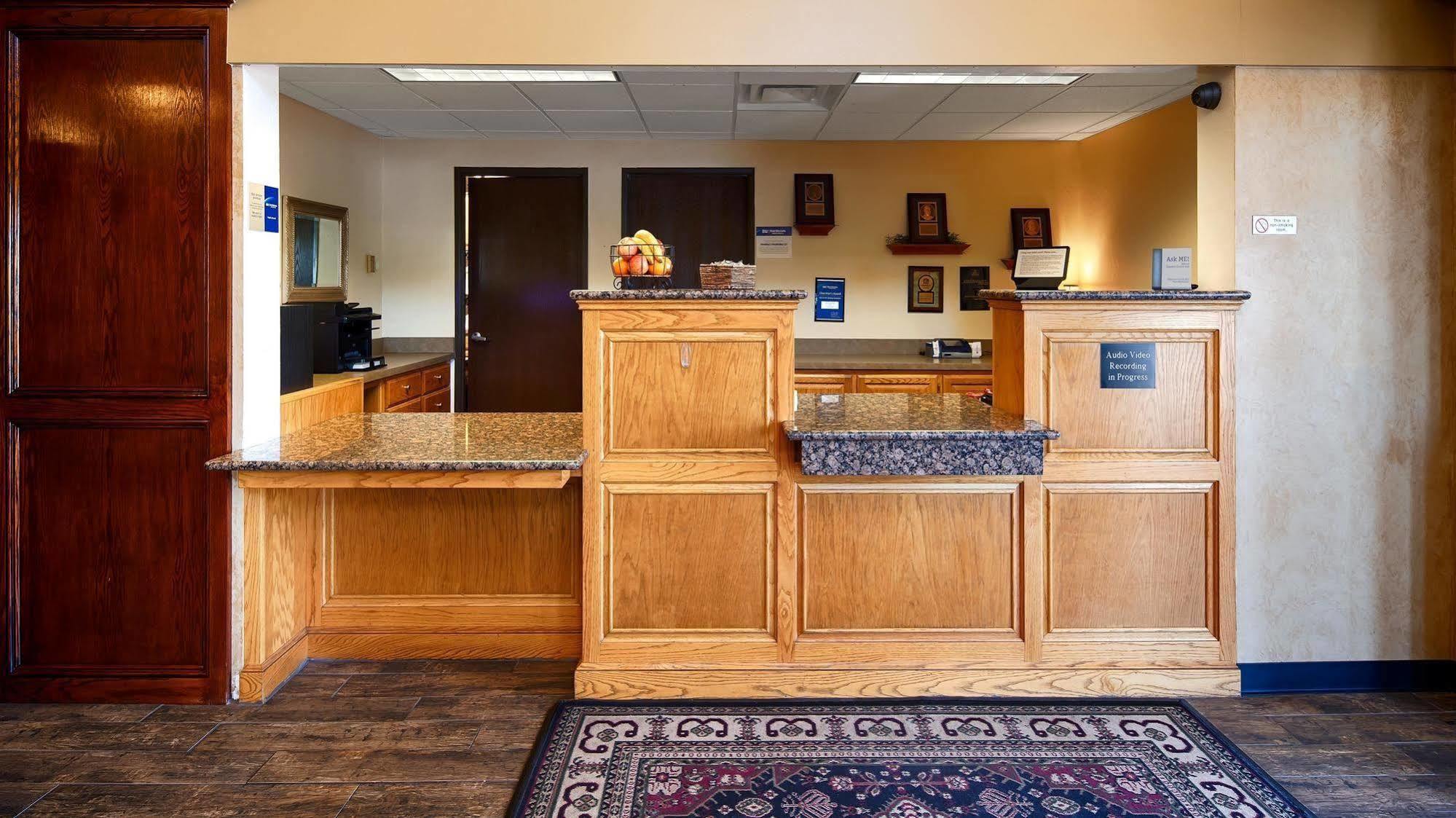 Best Western Plus Oklahoma City Yukon Bagian luar foto